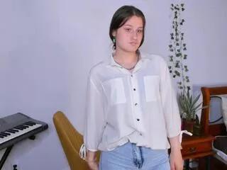 angelia_zervas from Flirt4Free is Freechat