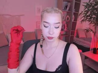 annabelle_lumi from Flirt4Free is Freechat