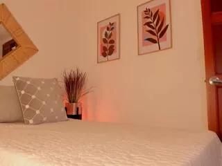 antonella_chic from Flirt4Free is Freechat