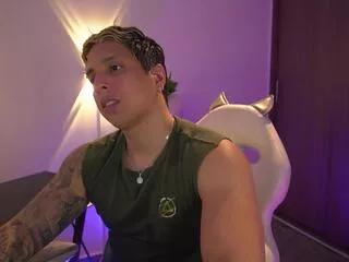 appolo_cavill from Flirt4Free