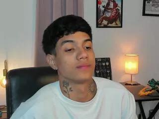 aress_damon from Flirt4Free is Freechat