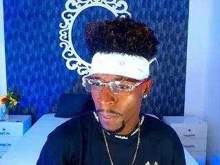 aron_collins from Flirt4Free is Freechat