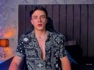 aslan_fox from Flirt4Free
