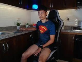 axell_west from Flirt4Free is Freechat