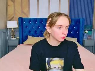 beverly_gomes from Flirt4Free is Freechat