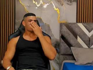 billy_douglass from Flirt4Free is Freechat
