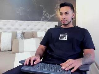 brandon_flex from Flirt4Free is Freechat