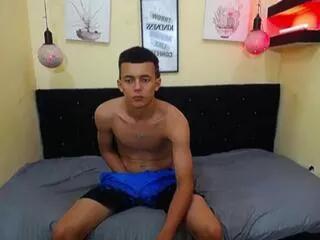 brayan_andrade from Flirt4Free is Freechat