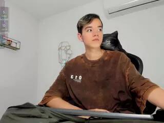 bunny_maxi from Flirt4Free is Freechat
