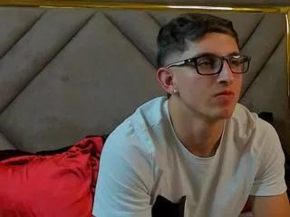 calvin_hunter from Flirt4Free is Freechat