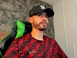 Cameron_pierce from Flirt4Free