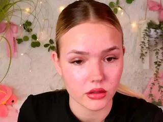 caroline_hyland from Flirt4Free is Freechat