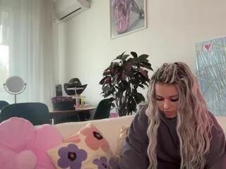 Chantall_nikki from Flirt4Free