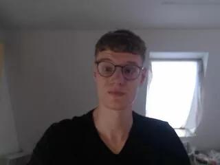 charley_parks from Flirt4Free is Freechat