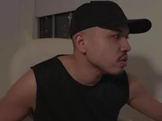 Christian_harris from Flirt4Free
