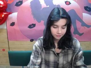 Cruela_s from Flirt4Free