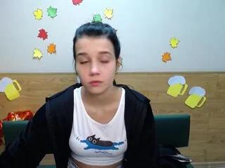Cruela_s from Flirt4Free