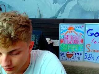 curt_keller from Flirt4Free is Freechat