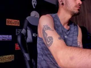 daamian_cox from Flirt4Free
