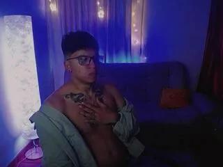 damian_sterling from Flirt4Free is Freechat