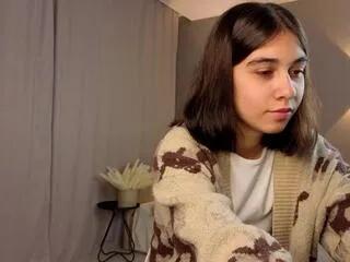Dionna_hutts from Flirt4Free