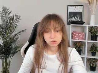eadlin_bellas from Flirt4Free is Freechat