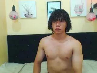 Elias_elix from Flirt4Free