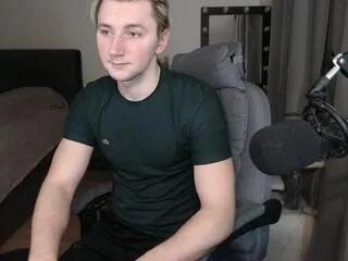 elvin_vaenight from Flirt4Free is Away