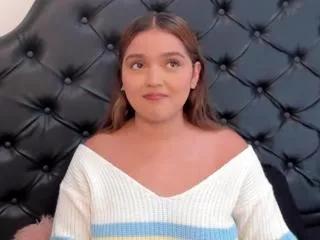 emiily_oweens from Flirt4Free