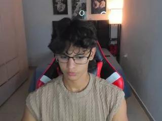 eren_lord from Flirt4Free
