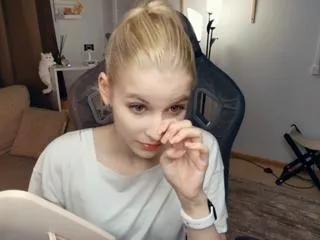 esme_clayborne from Flirt4Free is Freechat