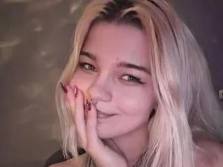 eva_clover from Flirt4Free is Freechat