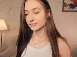 faline_dearyv from Flirt4Free is Freechat