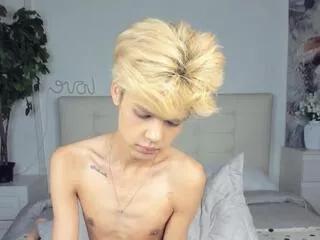Felix_del_rey from Flirt4Free