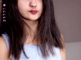 gillian_couch from Flirt4Free
