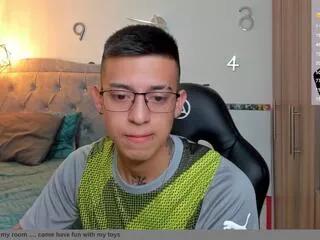 gouter_stiven from Flirt4Free is Freechat