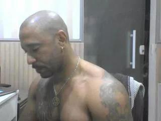 hebert_gomes from Flirt4Free is Freechat