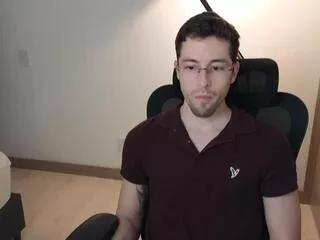 henry_hard from Flirt4Free is Freechat
