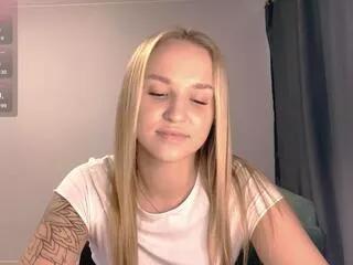 hilda_haddaway from Flirt4Free is Freechat