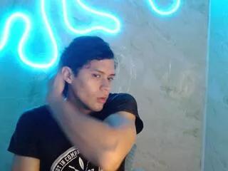 isaiah_rhodes from Flirt4Free