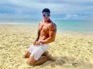 Jakee_tyler from Flirt4Free