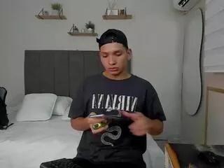jampier_oliver_mike_parket from Flirt4Free is Freechat