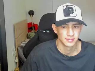 jarwin_diamon from Flirt4Free is Freechat