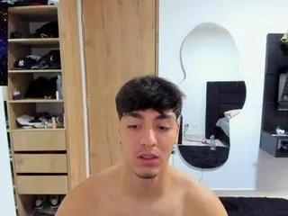 jhonald_evans from Flirt4Free is Freechat
