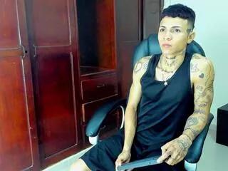 john_mystic from Flirt4Free is Freechat