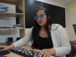 julia_rosee_percibal_tholas from Flirt4Free is Freechat