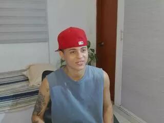 julian_stonee from Flirt4Free is Freechat