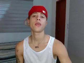 julian_stonee from Flirt4Free is Freechat
