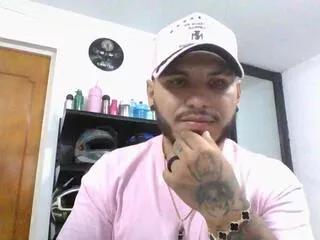 king_basstian from Flirt4Free is Freechat