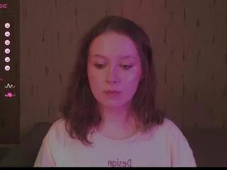 kira_crystal from Flirt4Free is Freechat